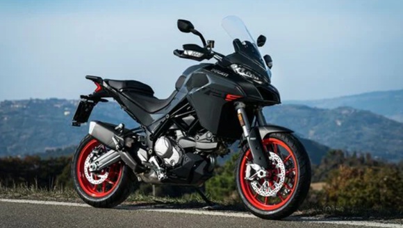 إطلاق دراجة ducati multistrada v2 2025