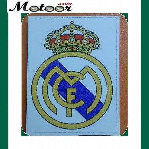 لزقة زينة علم ريال مدريد 10سم ملونة 
